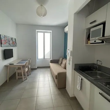 Le Cedre Bleu Apartment *