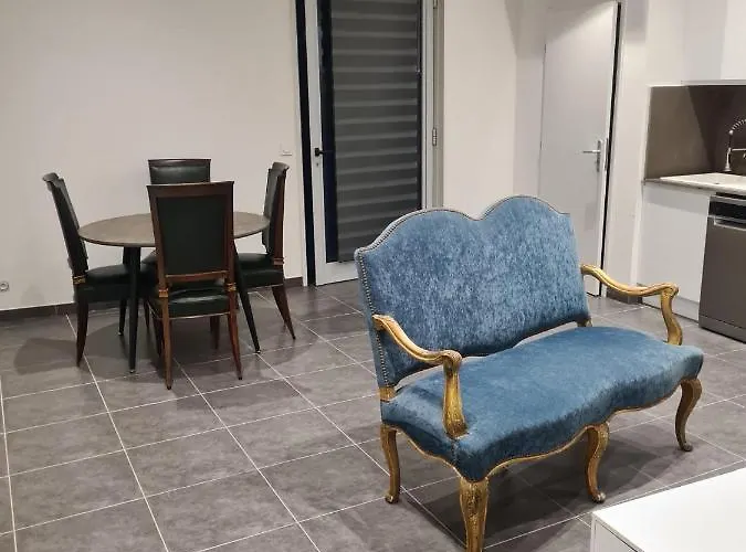 Le Cedre Bleu *